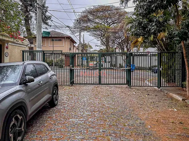 Sobrado 3 quartos e 3 banheiros, à venda, no bairro Planalto Paulista em São Paulo