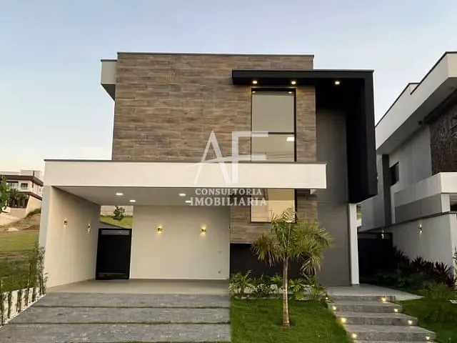 Sobrado com 300m², à venda, no bairro Itapecerica em Taubaté