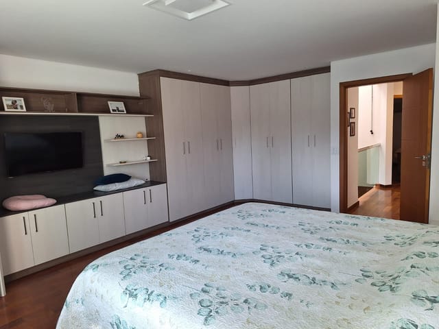 Sobrado com 163m² 4 quartos e 4 banheiros, à venda, no bairro Vila Alpina em Santo André
