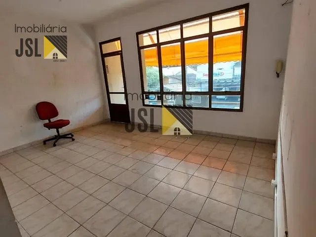 Sobrado com 150m², para alugar, no bairro Vila São João em Caçapava