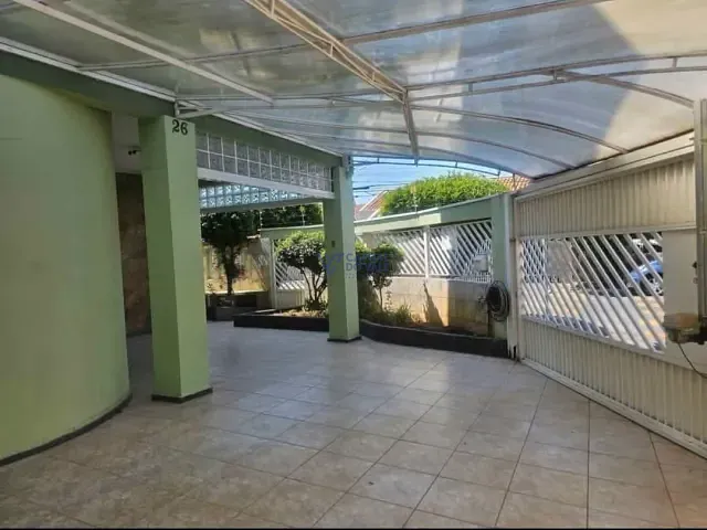 Sobrado 7 quartos e 4 banheiros, à venda, no bairro Jardim das Indústrias em São José dos Campos