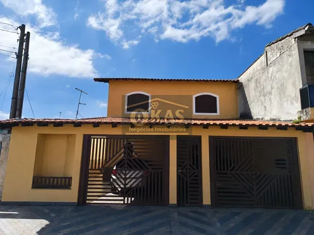 Sobrado com 310m² 4 quartos e 3 banheiros, à venda, no bairro Jardim dos Ipês em Suzano