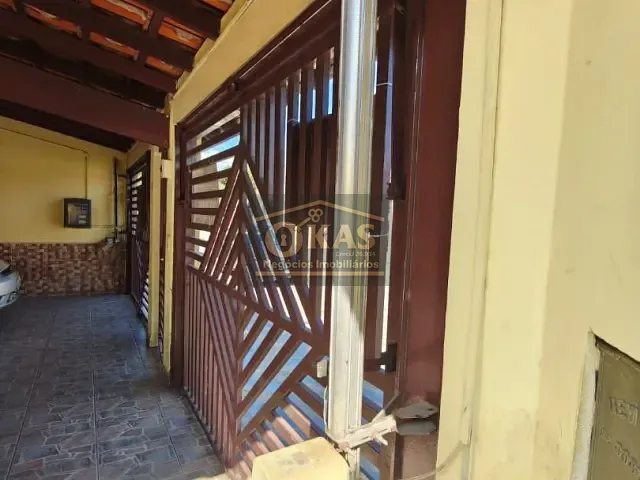 Sobrado com 310m² 4 quartos e 3 banheiros, à venda, no bairro Jardim dos Ipês em Suzano