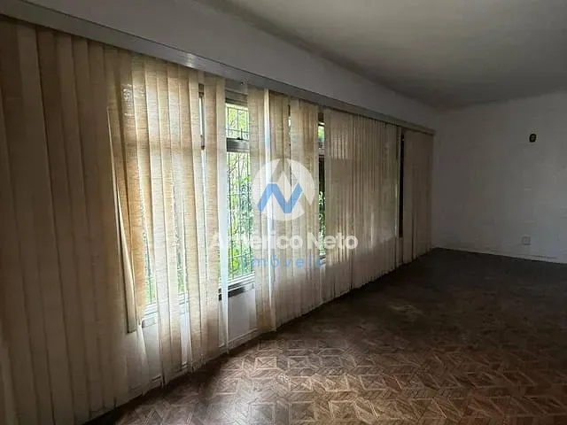 Sobrado com 450m² 3 quartos e 6 banheiros, à venda ou para alugar, no bairro Barcelona em São Caetano do Sul