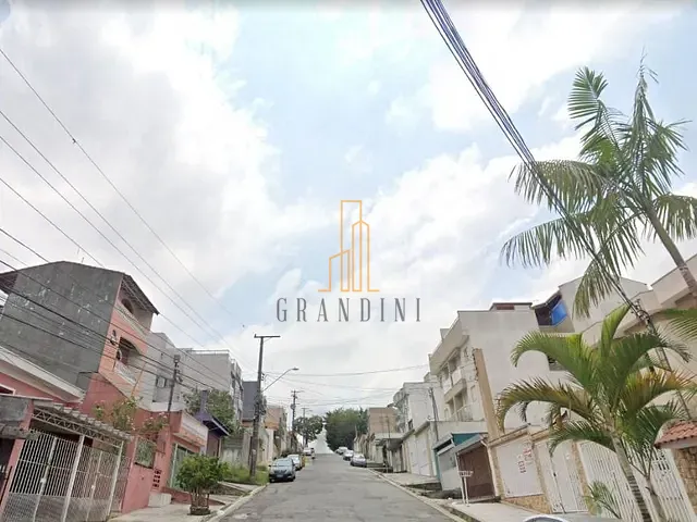 Sobrado com 150m² 3 quartos e 4 banheiros, à venda, no bairro Vila Curuçá em Santo André