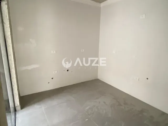 Sobrado 3 quartos e 3 banheiros, à venda, no bairro Alto Boqueirão em Curitiba