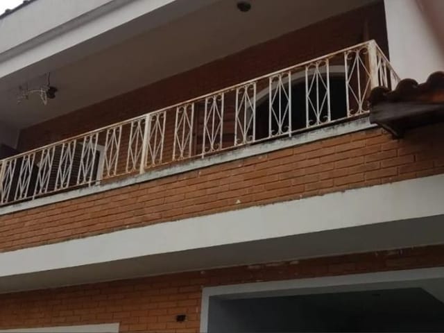 Foto do Sobrado - Sobrado com 4 dormitórios à venda, 240 m² por R$ 585.000,00 - Jardim América - São José dos Campos/SP | RUSSI IMÓVEIS