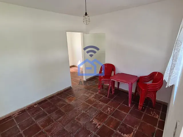 Sobrado com 280m² 4 quartos e 2 banheiros, à venda, no bairro Massaguaçu em Caraguatatuba