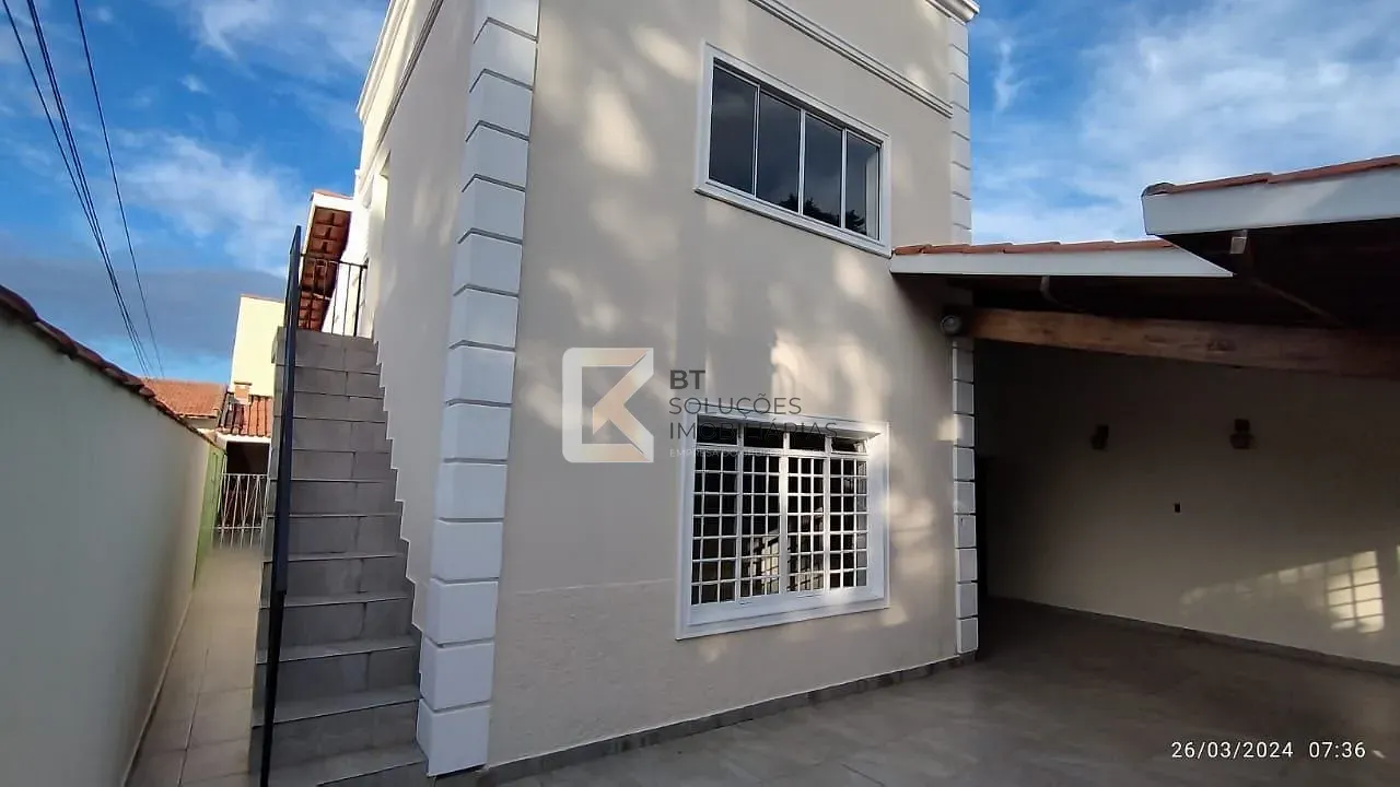 Sobrado, 3 quartos, 187 m² - Foto 1