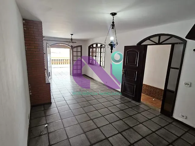 Sobrado com 125m² 3 quartos e 2 banheiros, à venda, no bairro Cipava em Osasco
