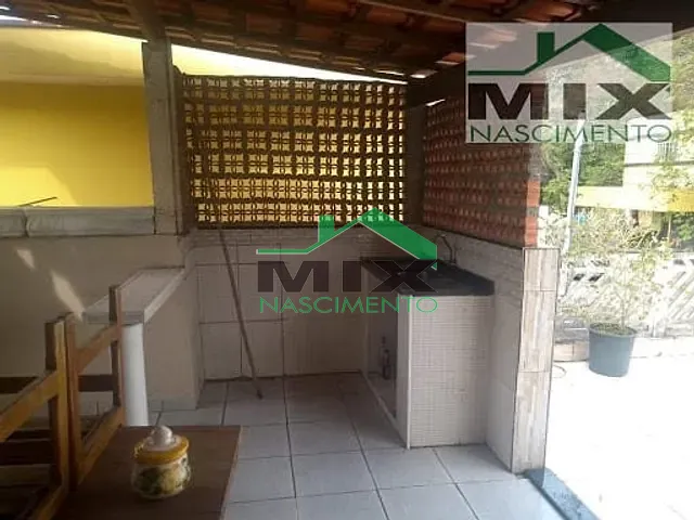 Casa com 120m² 5 quartos e 3 banheiros, à venda, no bairro Jardim Utinga em Santo André