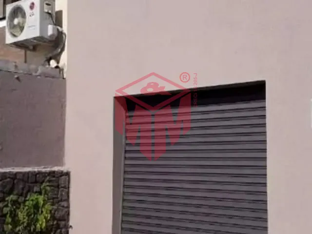 Sobrado com 140m² 2 quartos e 2 banheiros, à venda ou para alugar, no bairro Campestre em Santo André