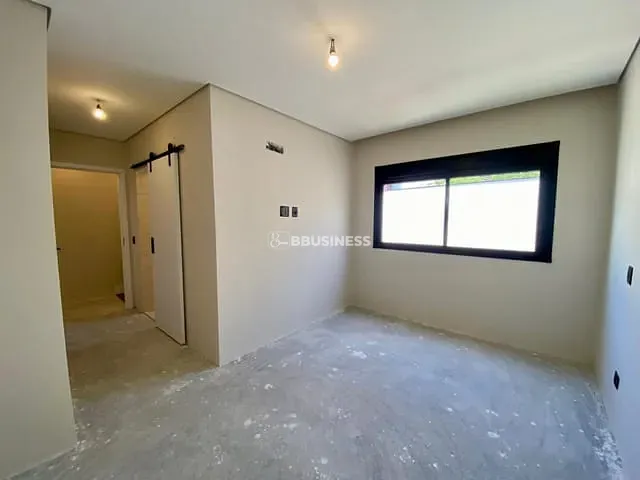 Sobrado com 420m² 3 quartos e 7 banheiros, à venda, no bairro Olímpico em São Caetano do Sul