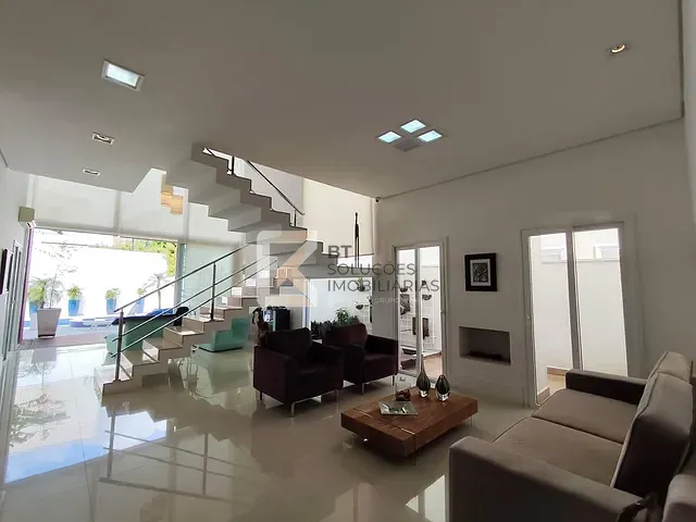 Sobrado com 521m² 3 quartos e 8 banheiros, à venda, no bairro Vila Suíça em Indaiatuba