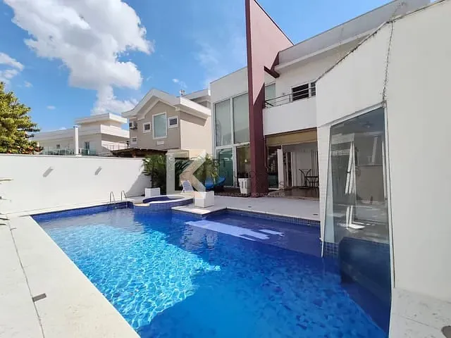 Sobrado com 521m² 3 quartos e 8 banheiros, à venda, no bairro Vila Suíça em Indaiatuba