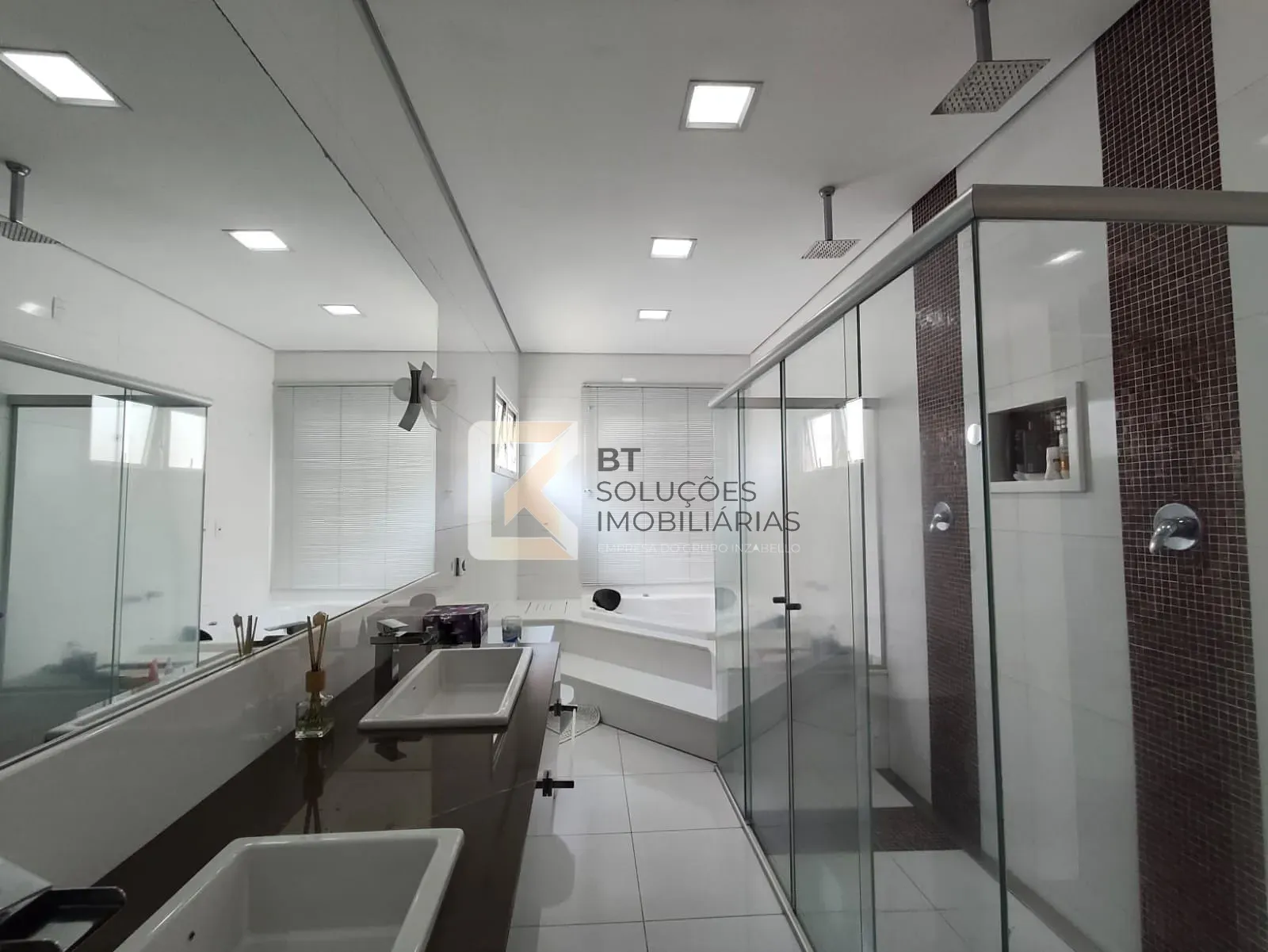 Sobrado, 3 quartos, 435 m² - Foto 28