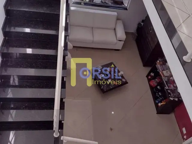 Sobrado com 251m² 2 quartos e 2 banheiros, à venda, no bairro Vila Paulicea em Mogi das Cruzes