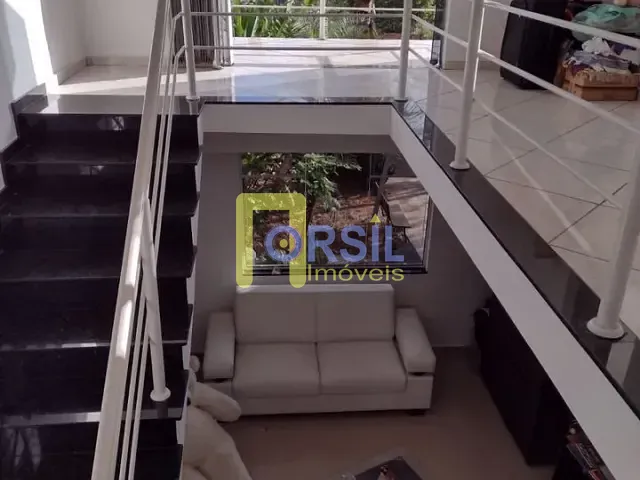Sobrado com 251m² 2 quartos e 2 banheiros, à venda, no bairro Vila Paulicea em Mogi das Cruzes