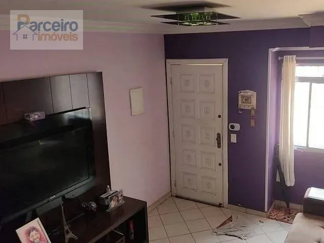 Casa 3 quartos e 2 banheiros, à venda, no bairro Vila Ré em São Paulo