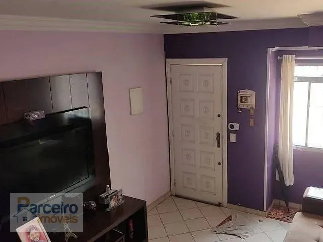 Casa 3 quartos e 2 banheiros, à venda, no bairro Vila Ré em São Paulo