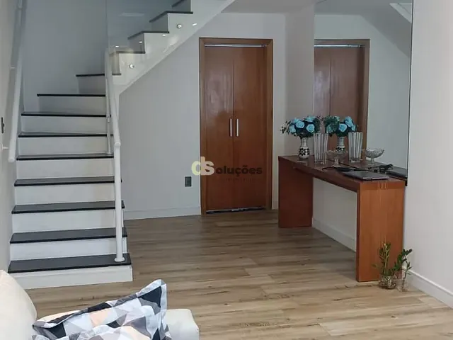 Sobrado com 114m² 3 quartos e 2 banheiros, à venda, no bairro Santa Teresinha em São Paulo