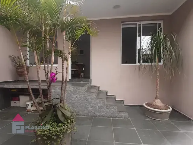 Sobrado com 250m² 3 quartos e 4 banheiros, à venda, no bairro Jardim Monte Azul em São Paulo