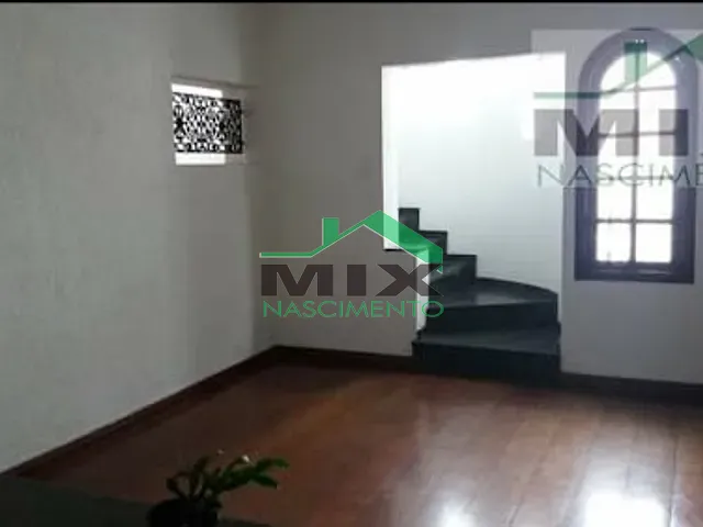 Casa com 275m², à venda, no bairro Santa Paula em São Caetano do Sul