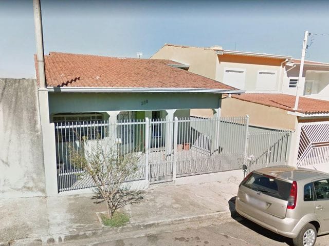 Sobrado com 250m² 3 quartos e 3 banheiros, à venda, no bairro Vila Aparecida em Bragança Paulista