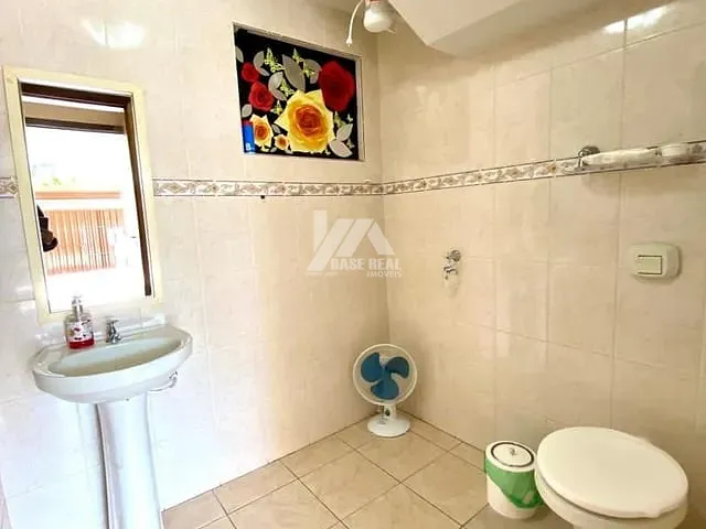 Sobrado com 126m² 3 quartos e 3 banheiros, à venda, no bairro Jardim Carvalho em Ponta Grossa