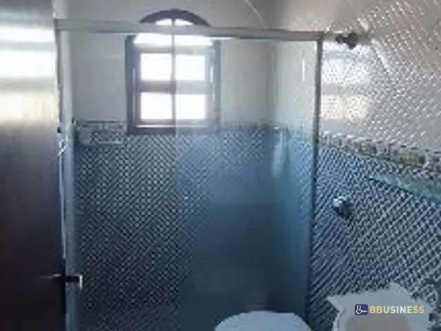 Sobrado 4 quartos e 2 banheiros, à venda, no bairro Vista Linda em Bertioga