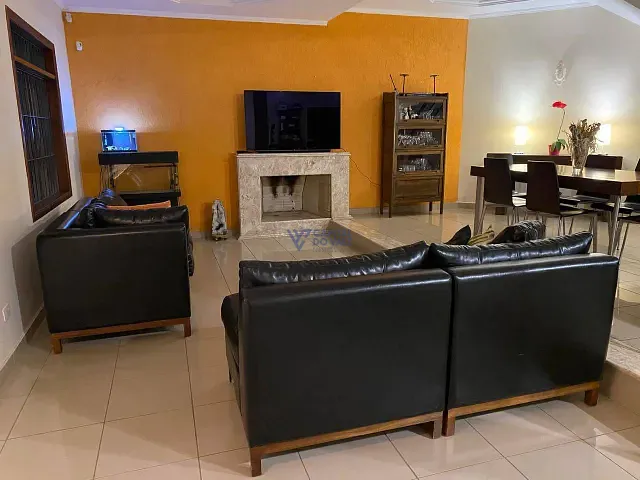 Sobrado com 425m² 3 quartos e 5 banheiros, à venda, no bairro Jardim Alvorada em São José dos Campos