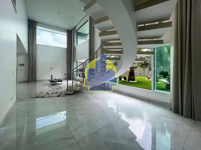 Sobrado com 1145m² 4 quartos e 5 banheiros, à venda, no bairro Jardim São Paulo II em Cotia