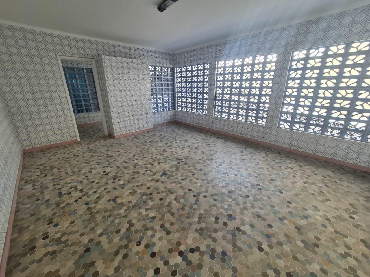Sobrado para Locação 3 Quartos, 1 Suite, 4 Vagas, 500M², Cerâmica, São Caetano do Sul - SP