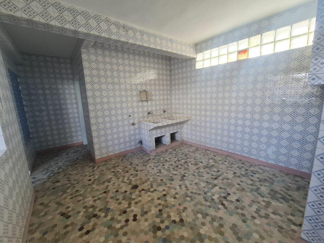 Sobrado para Locação 3 Quartos, 1 Suite, 4 Vagas, 500M², Cerâmica, São Caetano do Sul - SP