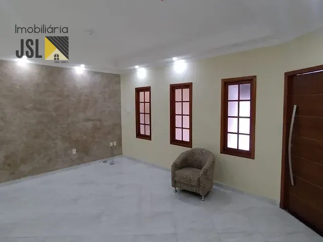Sobrado com 200m² 3 quartos e 2 banheiros, à venda, no bairro Parque Residencial Santo André em Caçapava