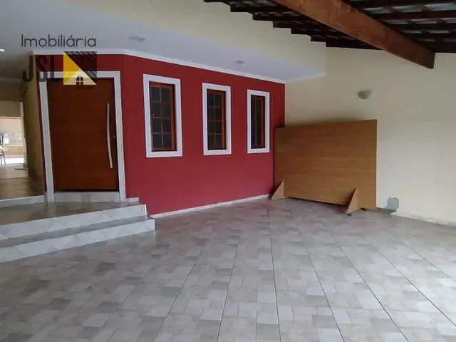 Sobrado com 200m² 3 quartos e 2 banheiros, à venda, no bairro Parque Residencial Santo André em Caçapava
