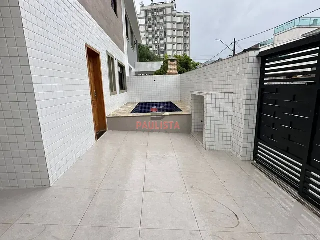 Sobrado com 180m² 3 quartos e 4 banheiros, à venda, no bairro Vila Belmiro em Santos