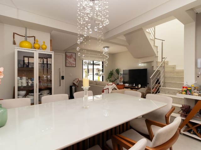 Foto do Sobrado - Sobrado em Condomínio Fechado – Moderno, Completo e com Excelente Localização | Auze Imóveis