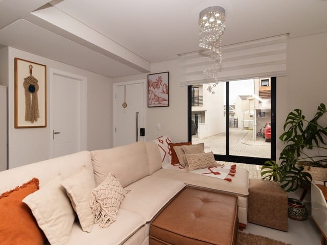 Foto do Sobrado - Sobrado em Condomínio Fechado – Moderno, Completo e com Excelente Localização | Auze Imóveis