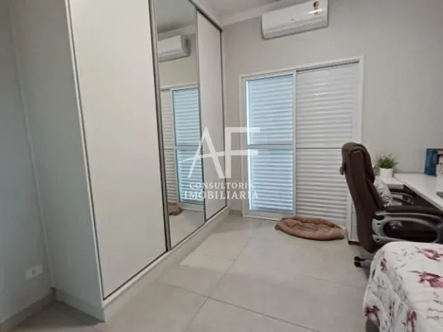 Sobrado com 251m² 3 quartos e 4 banheiros, à venda, no bairro Bairro dos Guedes em Tremembé