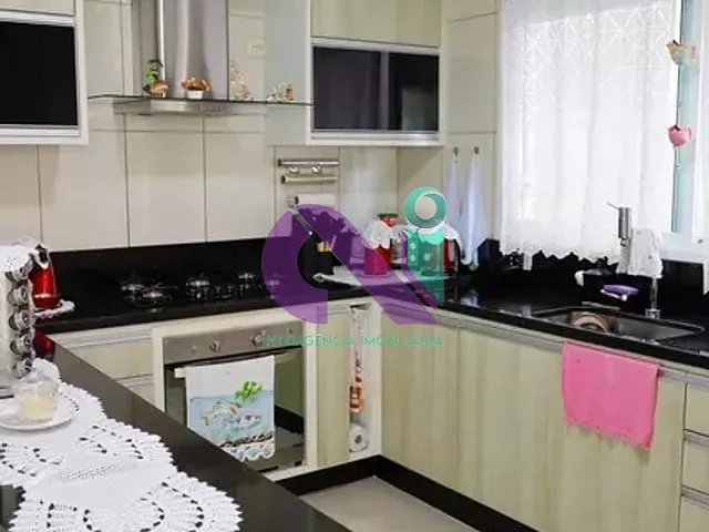 Sobrado com 142m² 4 quartos e 5 banheiros, à venda, no bairro Bela Vista em Osasco