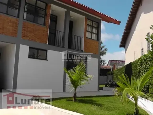 Sobrado com 530m² 3 quartos e 4 banheiros, à venda ou para alugar, no bairro Vila Oliveira em Mogi das Cruzes