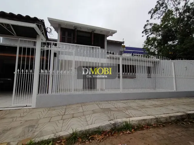Sobrado com 500m² 4 quartos e 3 banheiros, para alugar, no bairro Centro em Gravataí