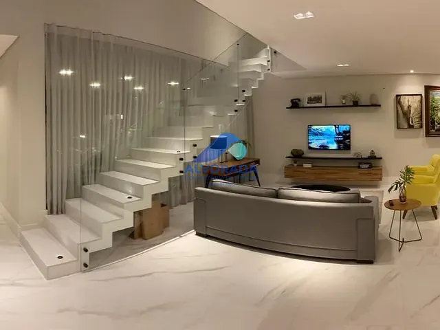 Sobrado com 451m² 4 quartos e 5 banheiros, à venda, no bairro Urbanova em São José dos Campos