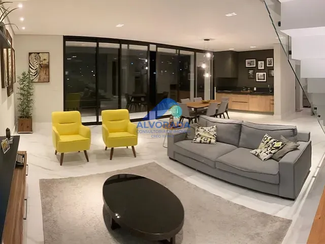 Sobrado com 451m² 4 quartos e 5 banheiros, à venda, no bairro Urbanova em São José dos Campos