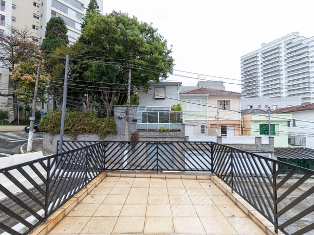 Foto do Sobrado - Sobrado para venda em Vila Firmiano Pinto com 3 quartos, sendo 2 suítes , 240m² | Lares e Andares Imóveis