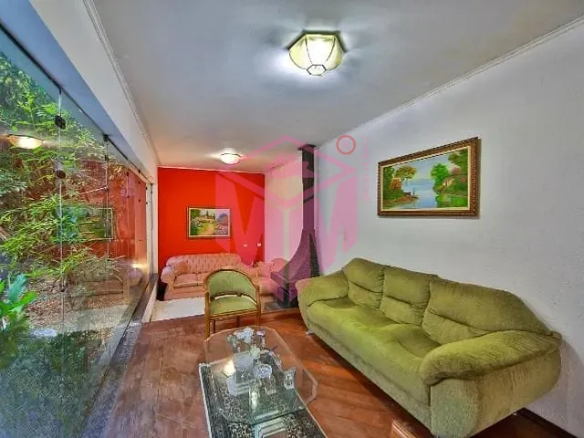 Sobrado com 300m² 4 quartos e 5 banheiros, à venda, no bairro Nova Petrópolis em São Bernardo do Campo