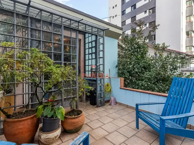Sobrado 3 quartos e 5 banheiros, à venda, no bairro Mirandópolis em São Paulo