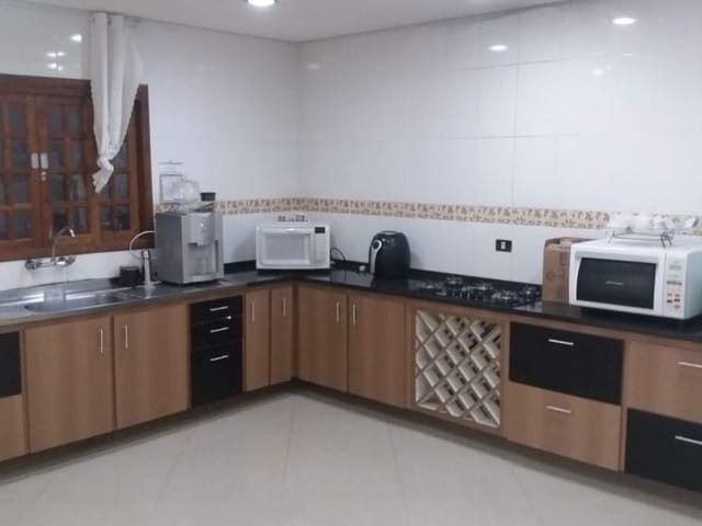 Foto do Sobrado - Sobrado com 4 dormitórios à venda, 196 m² por R$ 692.000,00 - Jardim Bela Vista - Jacareí/SP | RUSSI IMÓVEIS