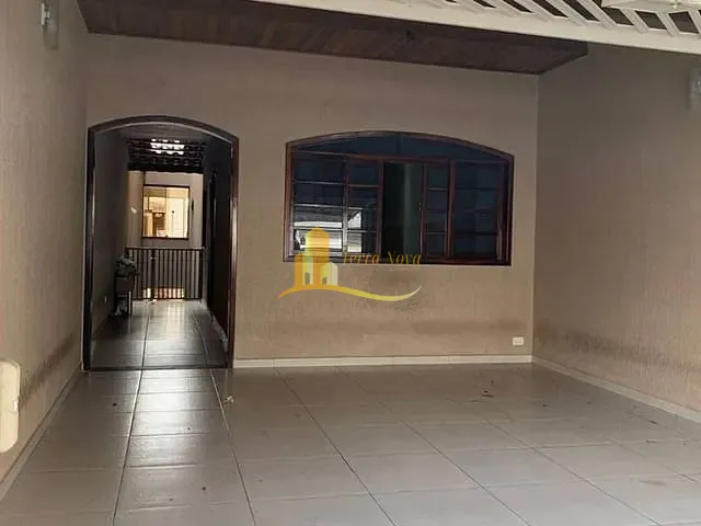 Sobrado com 250m² 3 quartos e 4 banheiros, à venda, no bairro Vila Regina ( Zona Leste) em São Paulo